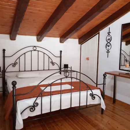 Ferienwohnung Iron House Agios Georgios  Exterior foto