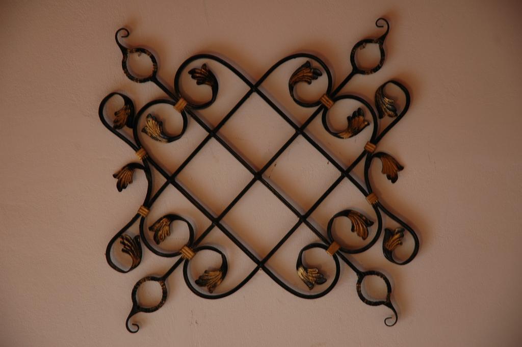 Iron House Agios Georgios (Corfu)
